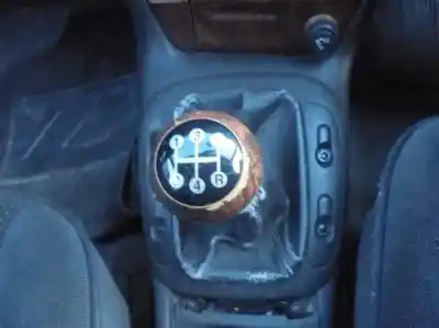 Veicolo di demolizione opel vectra b berlina básico (1999->) dell'anno 2000 alimentato x20dth