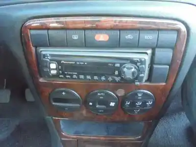 Veicolo di demolizione opel vectra b berlina básico (1999->) dell'anno 2000 alimentato x20dth