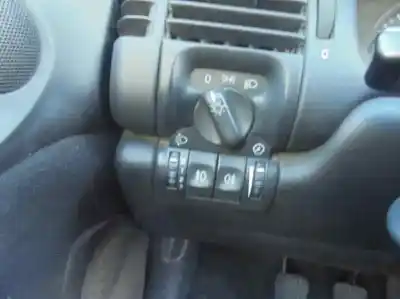 Veicolo di demolizione opel vectra b berlina básico (1999->) dell'anno 2000 alimentato x20dth
