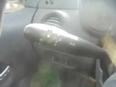 Veicolo di demolizione citroen c2 empresa dell'anno 2003 alimentato 8hx