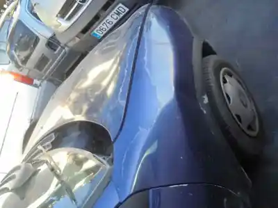 Véhicule à la ferraille opel corsa b swing de l'année 1996 alimenté x17d