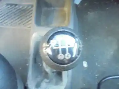 Véhicule à la ferraille opel corsa b swing de l'année 1996 alimenté x17d