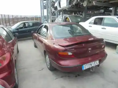 Veículo de Sucata hyundai lantra berlina (rd) 1.6 gls do ano 1997 alimentado g 4gr