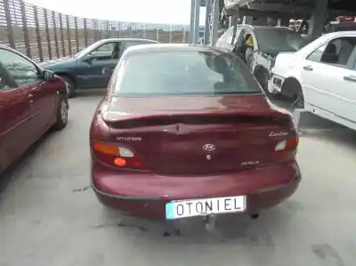 Veículo de Sucata hyundai lantra berlina (rd) 1.6 gls do ano 1997 alimentado g 4gr
