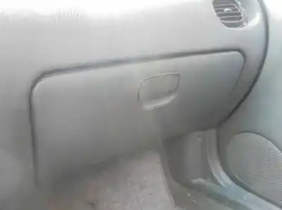 Veículo de Sucata hyundai lantra berlina (rd) 1.6 gls do ano 1997 alimentado g 4gr