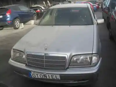 Здавання транспортного засобу mercedes-benz clase c (w202) berlina 250 td (202.128) року 1997 потужний 605960