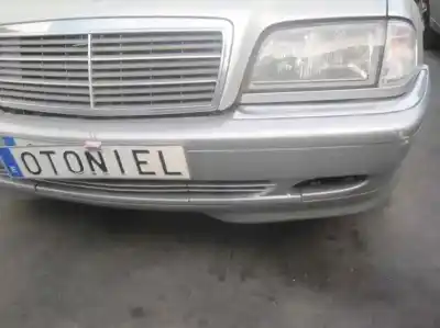 Здавання транспортного засобу mercedes-benz clase c (w202) berlina 250 td (202.128) року 1997 потужний 605960