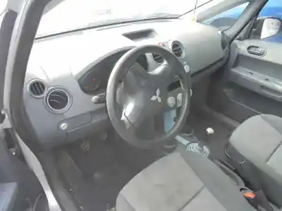 Hurda Aracı mitsubishi colt berlina 5 (z30a) 1.1 cat yılın 2004 güçlü 134910