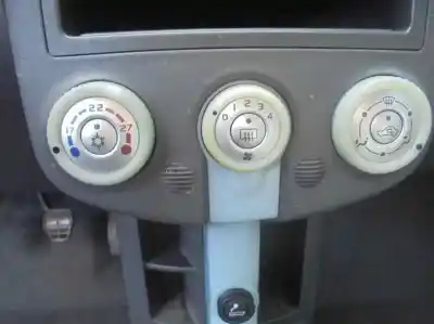Hurda Aracı mitsubishi colt berlina 5 (z30a) 1.1 cat yılın 2004 güçlü 134910