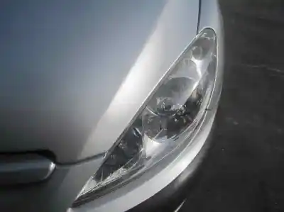 Здавання транспортного засобу peugeot 307 (s1) xr clim року 2003 потужний rhy