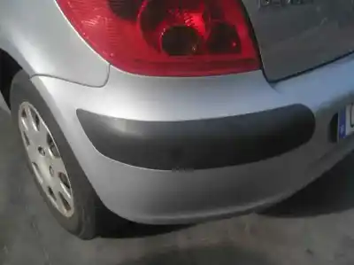 Здавання транспортного засобу peugeot 307 (s1) xr clim року 2003 потужний rhy
