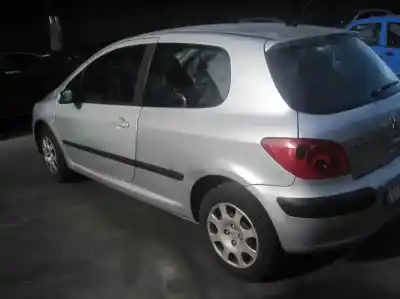 Здавання транспортного засобу peugeot 307 (s1) xr clim року 2003 потужний rhy