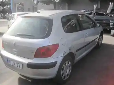 Здавання транспортного засобу peugeot 307 (s1) xr clim року 2003 потужний rhy