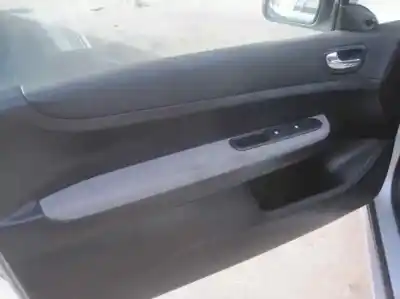 Здавання транспортного засобу peugeot 307 (s1) xr clim року 2003 потужний rhy