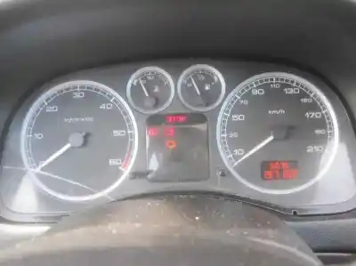 Здавання транспортного засобу peugeot 307 (s1) xr clim року 2003 потужний rhy