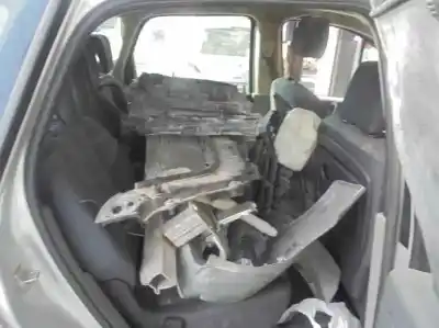 Здавання транспортного засобу renault scenic ii confort dynamique року 2005 потужний k9k p7