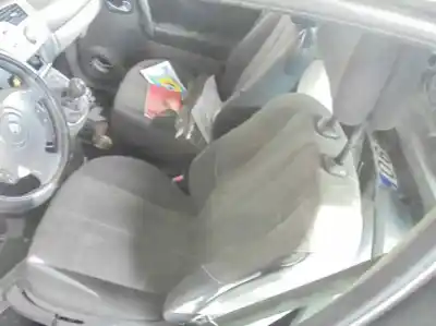 Здавання транспортного засобу renault scenic ii confort dynamique року 2005 потужний k9k p7