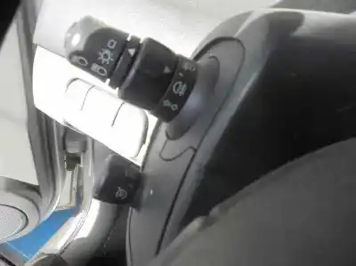 Здавання транспортного засобу renault scenic ii confort dynamique року 2005 потужний k9k p7