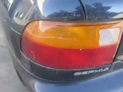 Здавання транспортного засобу kia sephia gtx року 1998 потужний b5