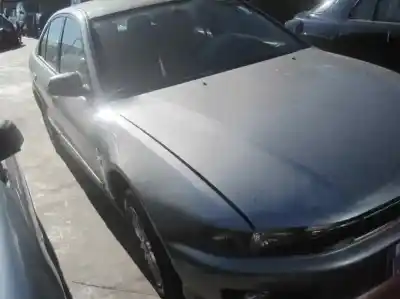 Véhicule à la ferraille mitsubishi                                         galant berlina (ea0)                                                                                                                                                                                                                                       2400 gls                                                                                                                                                                                                                                                   de l'année 2000 alimenté 4g64