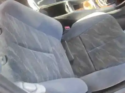 Véhicule à la ferraille mitsubishi                                         galant berlina (ea0)                                                                                                                                                                                                                                       2400 gls                                                                                                                                                                                                                                                   de l'année 2000 alimenté 4g64