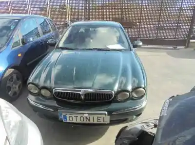 Verschrottungsfahrzeug JAGUAR                                             X-TYPE                                                                                                                                                                                                                                                     2.5 V6                                                                                                                                                                                                                                                     des Jahres 2001 angetrieben XB