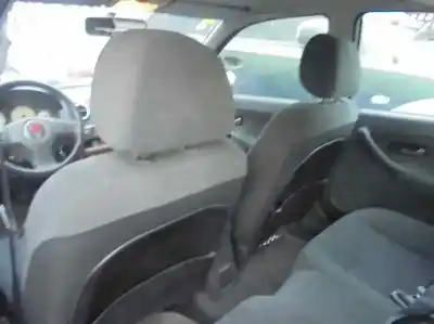 Sloopvoertuig mg serie 45 (t/rt) classic van het jaar 2004 aangedreven 16k4f