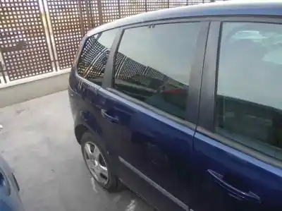 Здавання транспортного засобу ford focus c-max (cap) ambiente (d) року 2004 потужний g8da