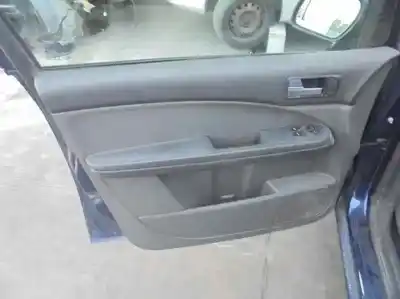 Здавання транспортного засобу ford focus c-max (cap) ambiente (d) року 2004 потужний g8da