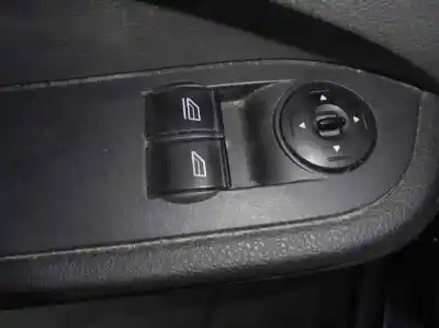 Здавання транспортного засобу ford focus c-max (cap) ambiente (d) року 2004 потужний g8da