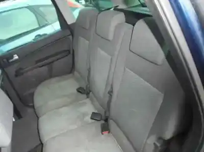 Здавання транспортного засобу ford focus c-max (cap) ambiente (d) року 2004 потужний g8da