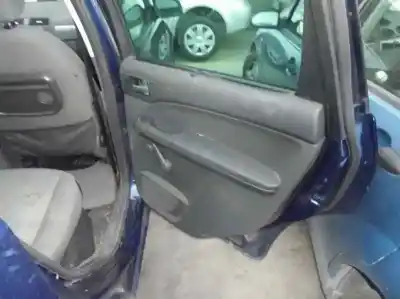 Здавання транспортного засобу ford focus c-max (cap) ambiente (d) року 2004 потужний g8da