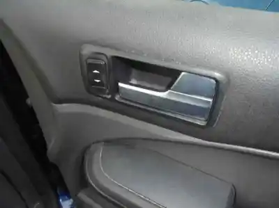 Здавання транспортного засобу ford focus c-max (cap) ambiente (d) року 2004 потужний g8da