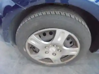 Здавання транспортного засобу ford focus c-max (cap) ambiente (d) року 2004 потужний g8da