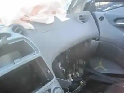 Здавання транспортного засобу toyota celica (t23) 1.8 року 2000 потужний 1zz-fe