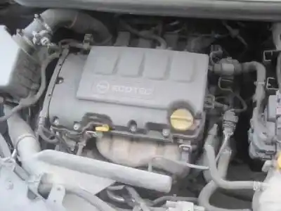 Véhicule à la ferraille opel corsa d ´´111 years´´ de l'année 2012 alimenté a12xer