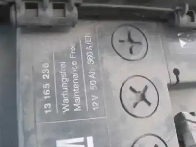 Véhicule à la ferraille opel corsa d ´´111 years´´ de l'année 2012 alimenté a12xer