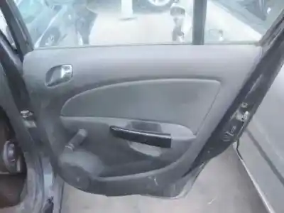 Véhicule à la ferraille opel corsa d ´´111 years´´ de l'année 2012 alimenté a12xer