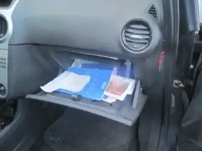 Véhicule à la ferraille opel corsa d ´´111 years´´ de l'année 2012 alimenté a12xer