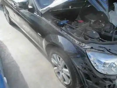 Здавання транспортного засобу mercedes-benz clase c (w204) berlina c 200 cdi blueefficiency (204.001) року 2010 потужний 651913