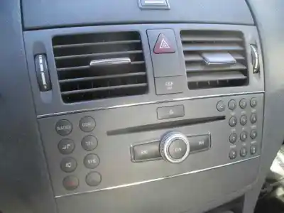 Здавання транспортного засобу mercedes-benz clase c (w204) berlina c 200 cdi blueefficiency (204.001) року 2010 потужний 651913