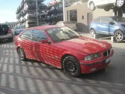 Vehicul casat bmw serie 3 compacto (e36) 316i al anului 2000 alimentat 194e1