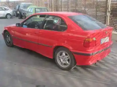Vehicul casat bmw serie 3 compacto (e36) 316i al anului 2000 alimentat 194e1