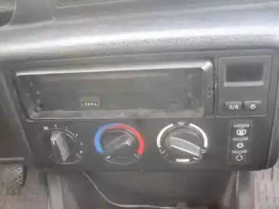 Vehicul casat bmw serie 3 compacto (e36) 316i al anului 2000 alimentat 194e1