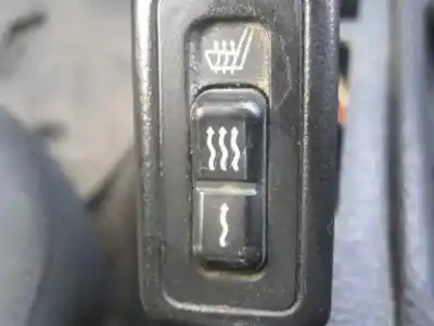 Vehicul casat bmw serie 3 compacto (e36) 316i al anului 2000 alimentat 194e1