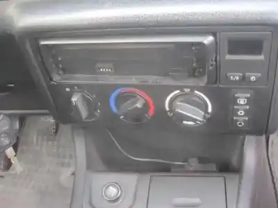 Vehicul casat bmw serie 3 compacto (e36) 316i al anului 2000 alimentat 194e1