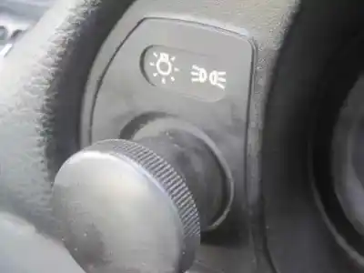 Vehicul casat bmw serie 3 compacto (e36) 316i al anului 2000 alimentat 194e1