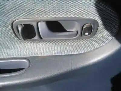 Здавання транспортного засобу nissan primera berl./familiar (p10/w10) spring berlina року 1991 потужний sr20d