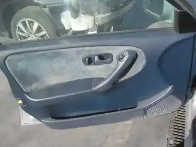Здавання транспортного засобу nissan primera berl./familiar (p10/w10) spring berlina року 1991 потужний sr20d