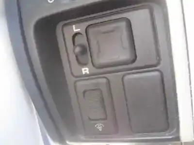 Здавання транспортного засобу nissan primera berl./familiar (p10/w10) spring berlina року 1991 потужний sr20d